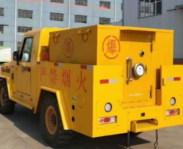桐梓爆破器材运输车专用功能